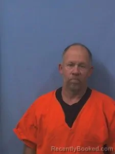 Mugshot of Timmy RAY DAVIS