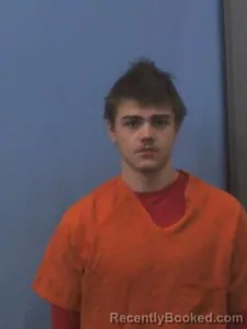 Mugshot of Hunter Sniderbrown