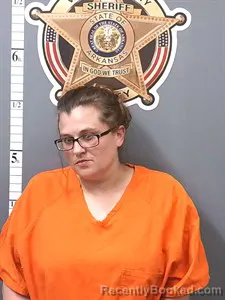 Mugshot of Kimberly LYNN DELAPAZ booked in Van Buren County, Arkansas on March 25, 2026