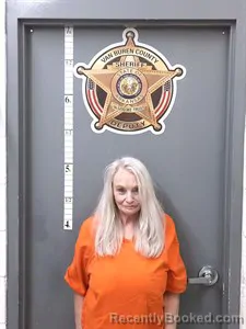 Mugshot of Barbara JEANNE MAXWELL booked in Van Buren County, Arkansas on April 1, 2026