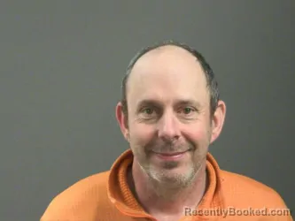 Mugshot of Gabriel Hart