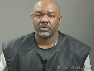 Mugshot of Brandon Frazier