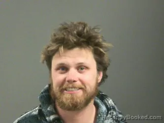 Mugshot of Hunter Edwards