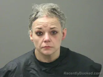 Mugshot of Jennifer Campbell booked in Washington County, Arkansas on March 31, 2026