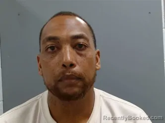 Mugshot of Ondraye Willis booked in Washington County, Arkansas on May 20, 2026