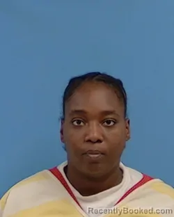 Mugshot of Daviana Jamara Dean booked in White County, Arkansas on September 30, 2026
