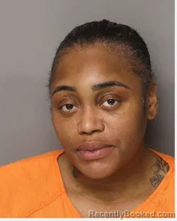 Mugshot of KE AHSHIA OSHEMA DEAN