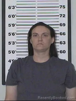 Mugshot of Amanda Lynn Clark booked in Appanoose County, Iowa on October 22, 2026
