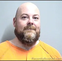 Mugshot of NICHOLAS ROBERT MICHAEL MCKNIGHT