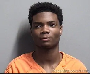 Mugshot of TRENT CENTRAIL MAGGITT booked in Dallas County, Iowa on April 26, 2026