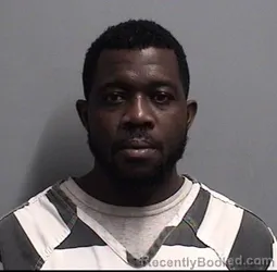 Mugshot of TARCHEON POKAH ROBERTS booked in Dallas County, Iowa on May 16, 2026