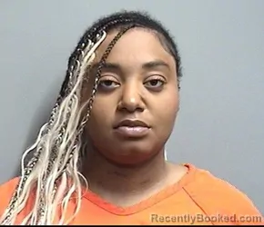 Mugshot of SHANEA BRENAY FOWLER booked in Dallas County, Iowa on May 20, 2026