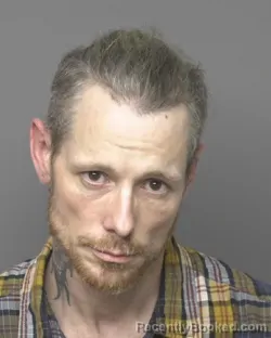 Mugshot of JAMES MACKENSIE HAMMERAND