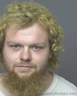 Mugshot of DAKOTA JOSEPH THOMPSON