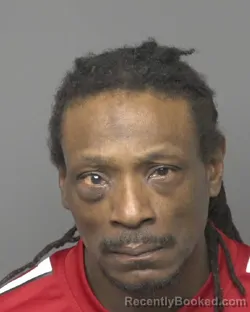 Mugshot of LARRELL SHAWNTRELL LINDSEY booked in Dubuque County, Iowa on April 9, 2026