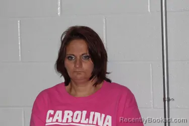 Most wanted individual Shonna Reene Defoor – Livingston County, Missouri