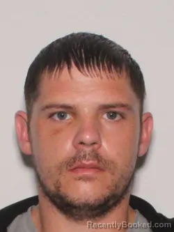 Most wanted individual Christopher Steven Riddle – Boone County, Arkansas